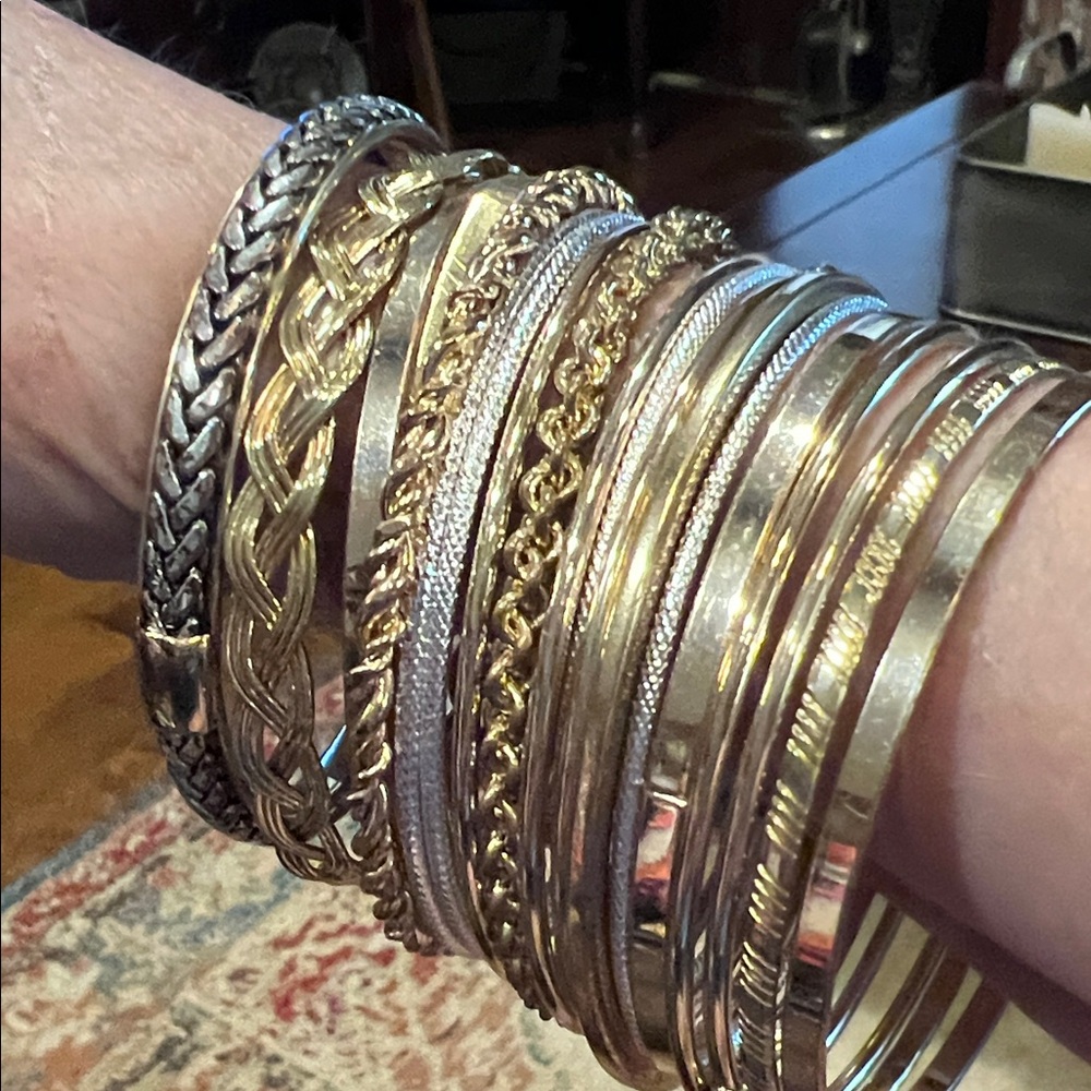 Elegant Gold and Silver Bangle Set